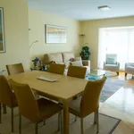 Alquilo 4 dormitorio apartamento de 100 m² en Madrid