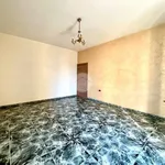 Rent 2 bedroom apartment of 75 m² in Napoli