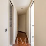 Rent 2 bedroom apartment of 85 m² in Milano