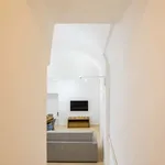 Rent 2 bedroom apartment of 73 m² in Naples