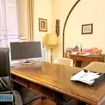 Rent 6 bedroom apartment of 130 m² in Florence