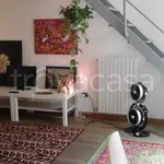 Rent 2 bedroom apartment of 65 m² in Napoli