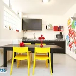 Rent 3 bedroom apartment of 90 m² in Milan