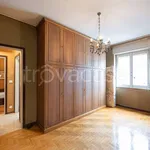 Rent 3 bedroom apartment of 115 m² in Milano