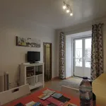 Rent 1 bedroom apartment of 50 m² in lisbon