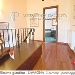 Rent 4 bedroom house of 160 m² in Lavagna