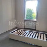 Rent 3 bedroom apartment of 100 m² in Buguggiate