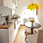 Rent 1 bedroom apartment of 35 m² in Florence