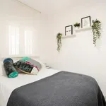 Alquilo 2 dormitorio apartamento de 70 m² en Cadiz']