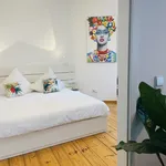 Rent 1 bedroom apartment of 538 m² in Berlin