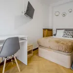 Rent a room of 110 m² in madrid