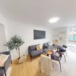 Rent 1 bedroom house of 375 m² in Namur