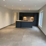 Rent 2 bedroom apartment in Rochefort