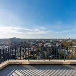 Maison de 260 m² avec 3 chambre(s) en location à Brussels