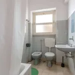 Rent a room in lisbon