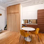 Rent 1 bedroom apartment of 220 m² in Paris