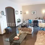 Rent 5 bedroom apartment of 130 m² in Naples