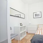 Rent 5 bedroom apartment in Valencia