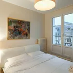 Rent 2 bedroom apartment of 61 m² in Paris