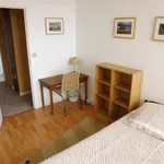 Appartement de 67 m² avec 3 chambre(s) en location à Paris