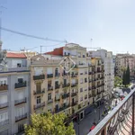 Rent 3 bedroom apartment of 127 m² in Valencia