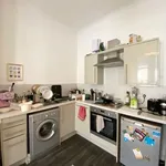 Rent 2 bedroom flat in Glasgow