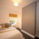 Rent 3 bedroom apartment in West Midlands