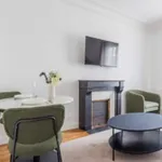 Appartement de 49 m² avec 3 chambre(s) en location à Paris