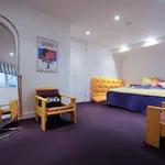 Huur 2 slaapkamer appartement van 95 m² in Amsterdam