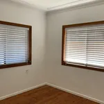 Rent 3 bedroom apartment in Warrawong