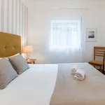 Rent 2 bedroom apartment in Porto