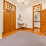 Rent a room of 111 m² in Lisboa