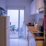 Rent 1 bedroom apartment of 45 m² in valencia