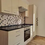 Pronajměte si 3 ložnic/e byt o rozloze 64 m² v Opava