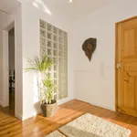 Rent 3 bedroom apartment of 90 m² in Lisboa