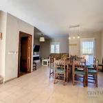 Rent 4 bedroom house of 204 m² in Málaga