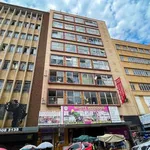 Rent 1 bedroom apartment in Johannesburg