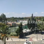 Rent 1 bedroom apartment of 97 m² in Valencia