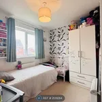 Rent 3 bedroom house in West Midlands