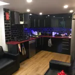 Rent 6 bedroom apartment in Brighton