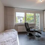 Rent 1 bedroom apartment of 30 m² in Dusseldorf