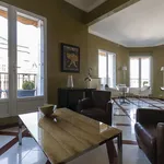 Appartement de 51 m² avec 1 chambre(s) en location à Paris