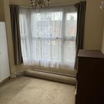 Rent 7 bedroom house in East Midlands