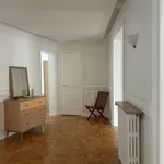 Rent 4 bedroom apartment of 101 m² in PARIS 17