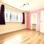 Rent 3 bedroom flat in East Of England