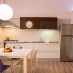 Rent 1 bedroom apartment of 40 m² in Florence