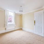 Rent 2 bedroom flat in Portsmouth