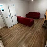 Rent 6 bedroom flat in Wales