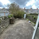 Rent 5 bedroom house in Wales