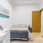 Rent 7 bedroom apartment in Valencia